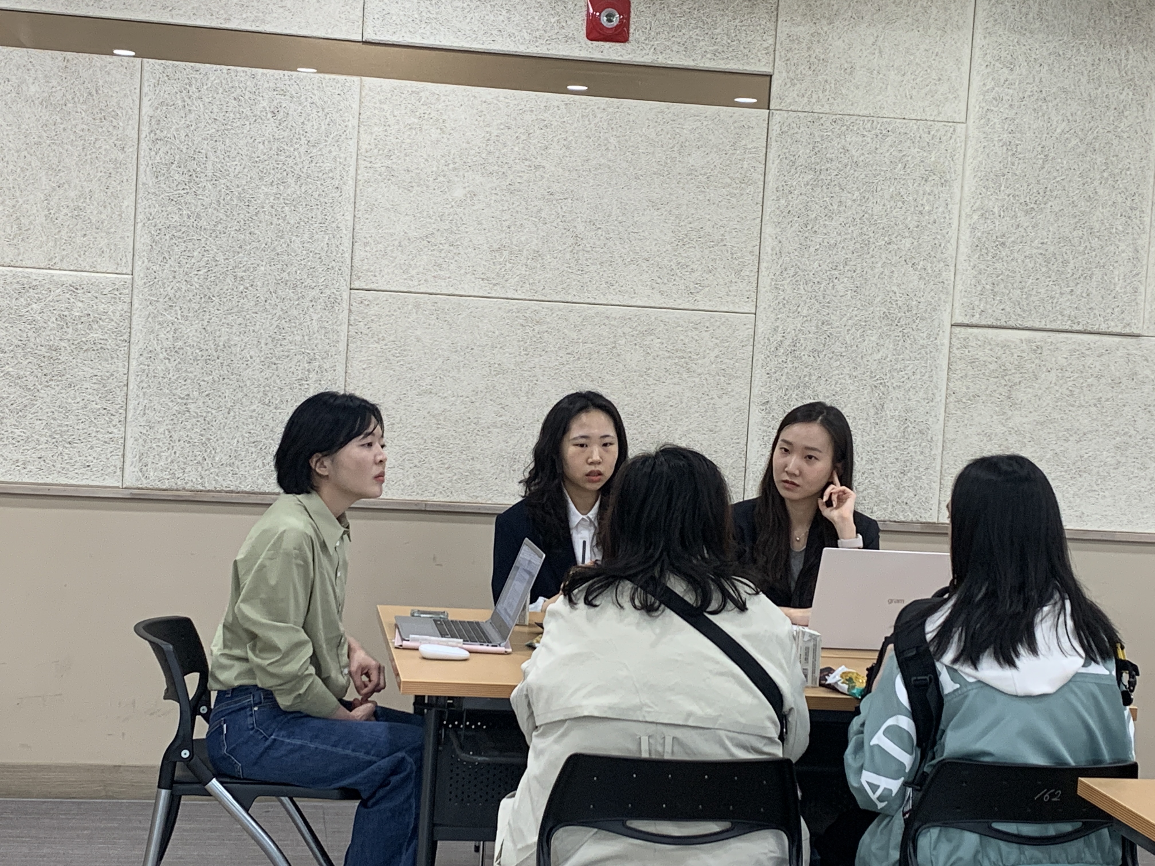 2026 찾아가는 무료 노동 법률상담에 참여하였습니다.